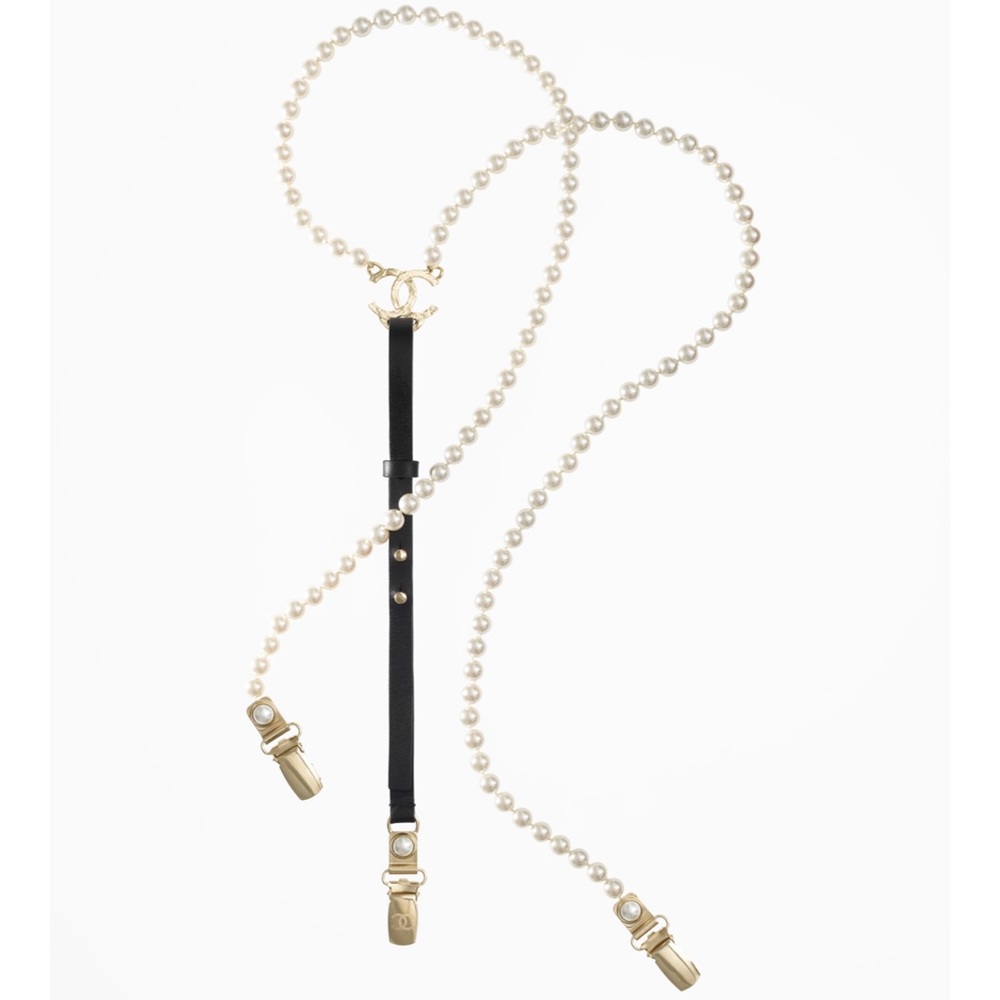 ❤️‍🔥Chanel Pearl Suspenders❤️‍🔥